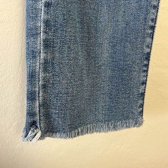 Levi’s 724 High Rise Straight Crop Jeans - Picture 5 of 10